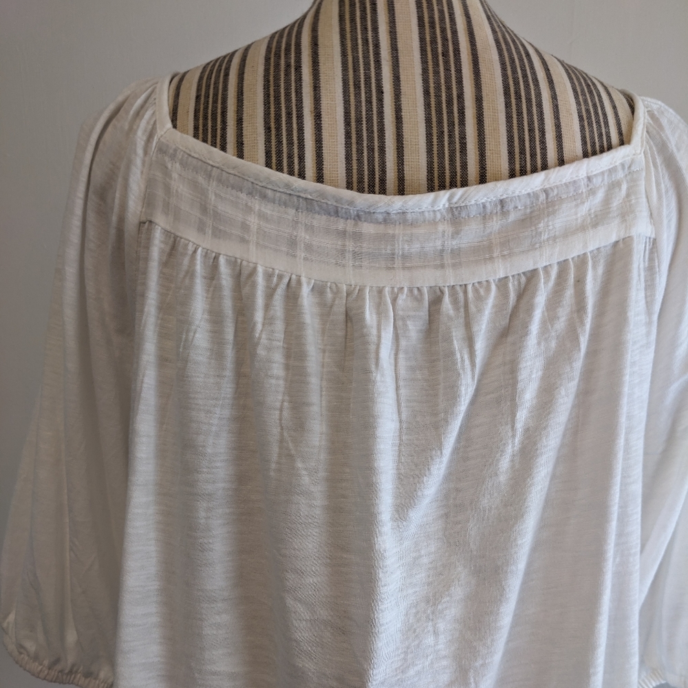 Knox Rose White Crochet Yoke Peasant Top - Picture 9 of 13
